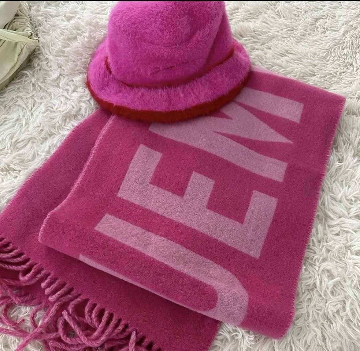 Jacquemus dámsky zimný klobúk