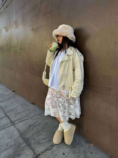 UGG Pumped Slides válenky 39