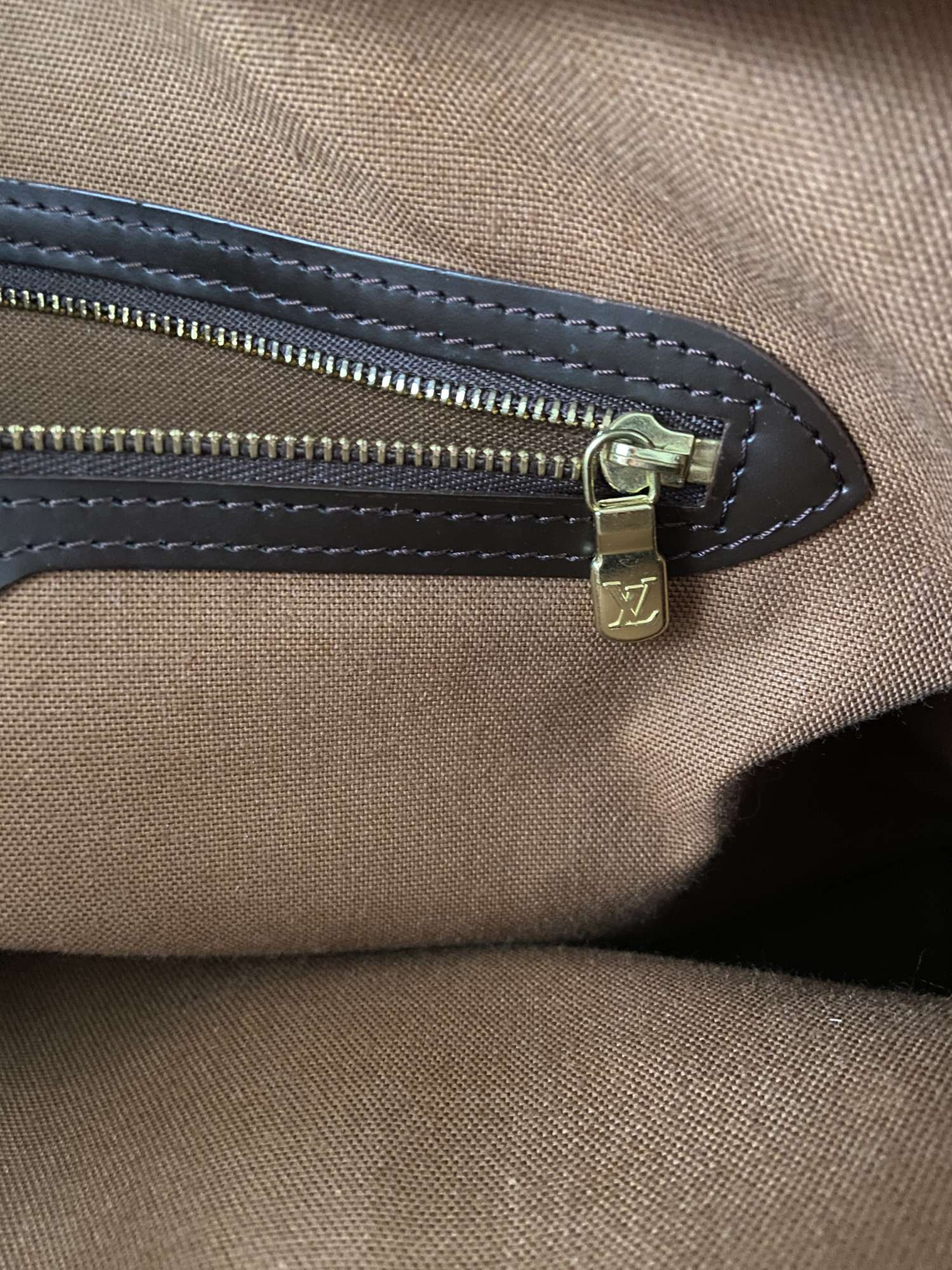 Louis Vuitton chelsea