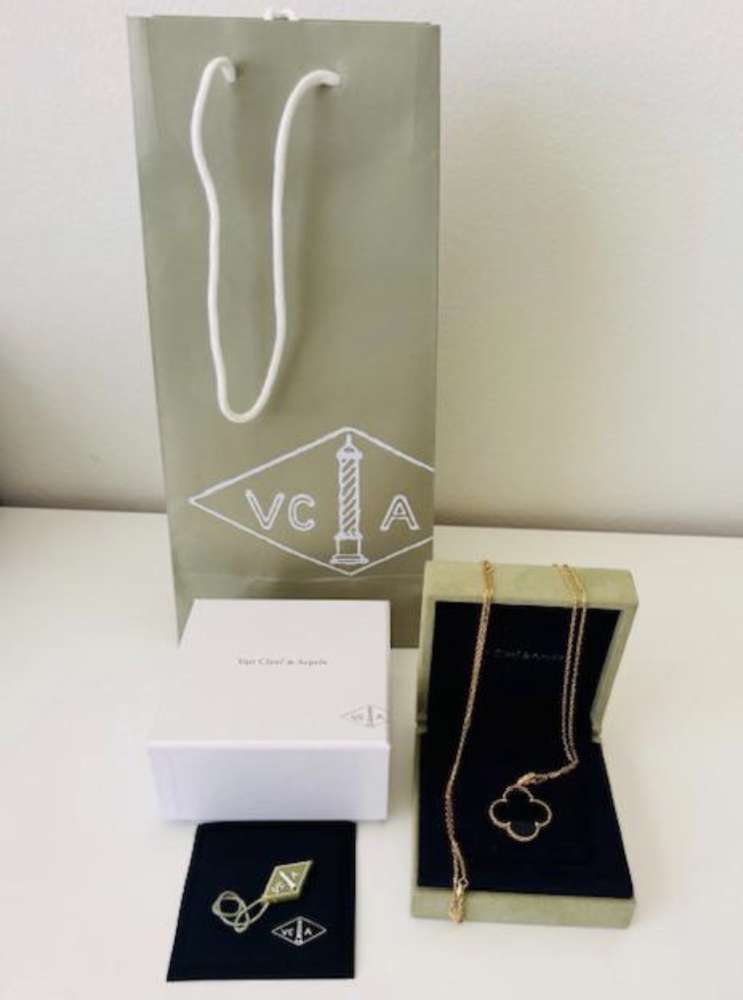 Van Cleef &Arpels nahrdelnik