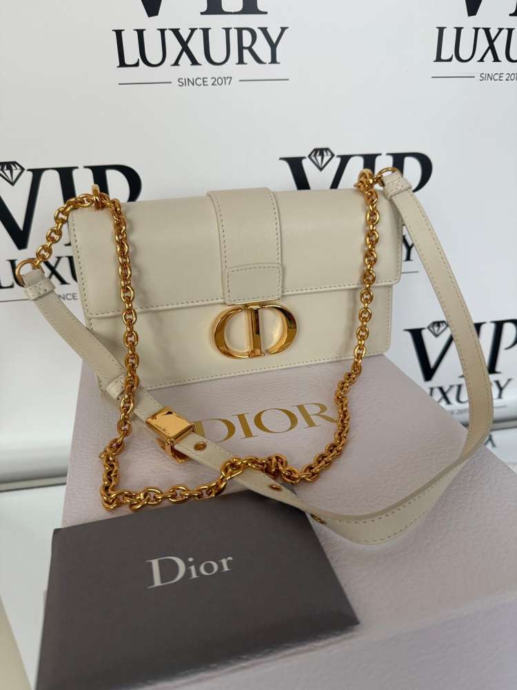 Dior Montaigne 31