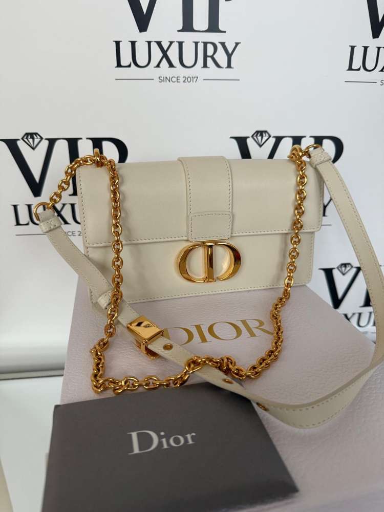 Dior Montaigne 31
