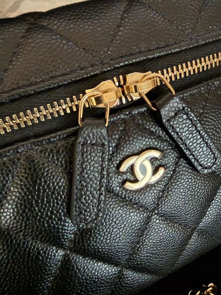 Chanel Vanity crossbody