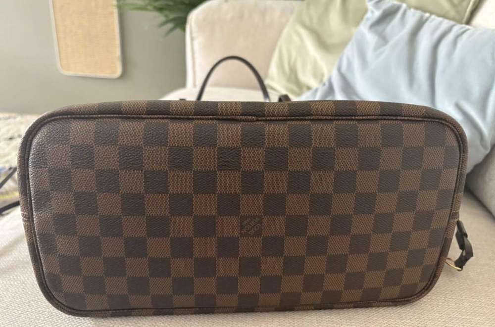Louis Vuitton Neverfull MM