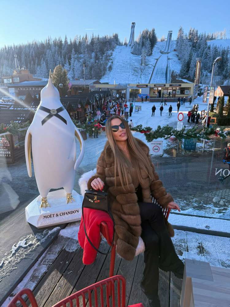 Luxusny kozuch zo sobola