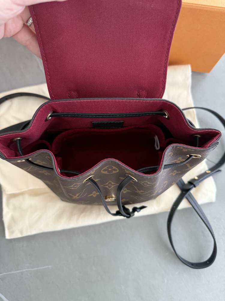 LOUIS VUITTON Montsouris monogram backpack