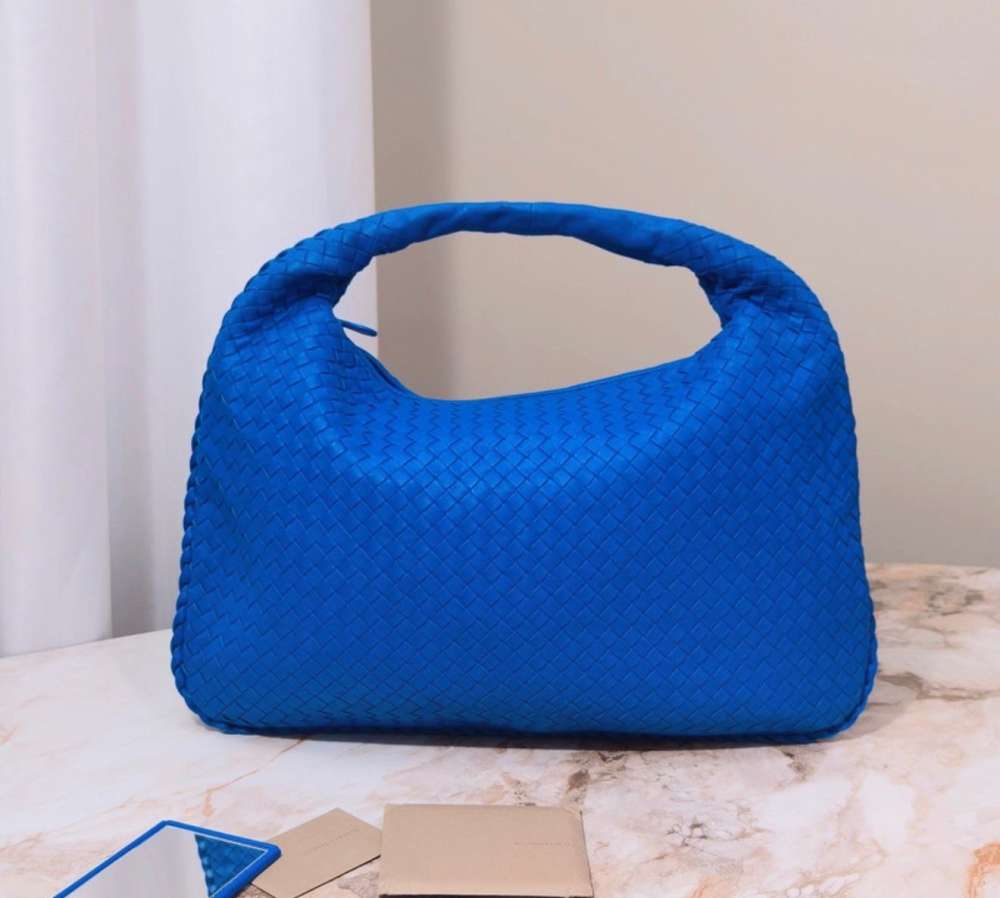 Bottega Veneta hobo