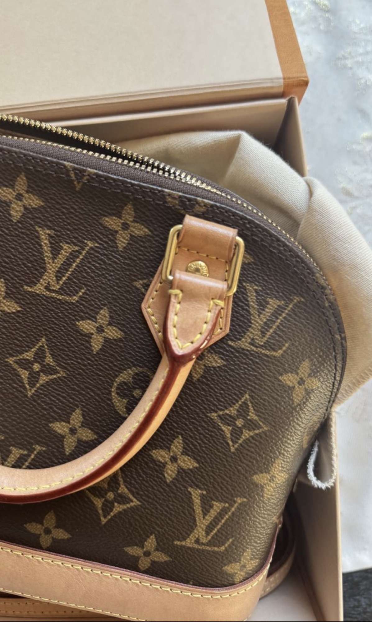 Louis Vuitton Alma BB