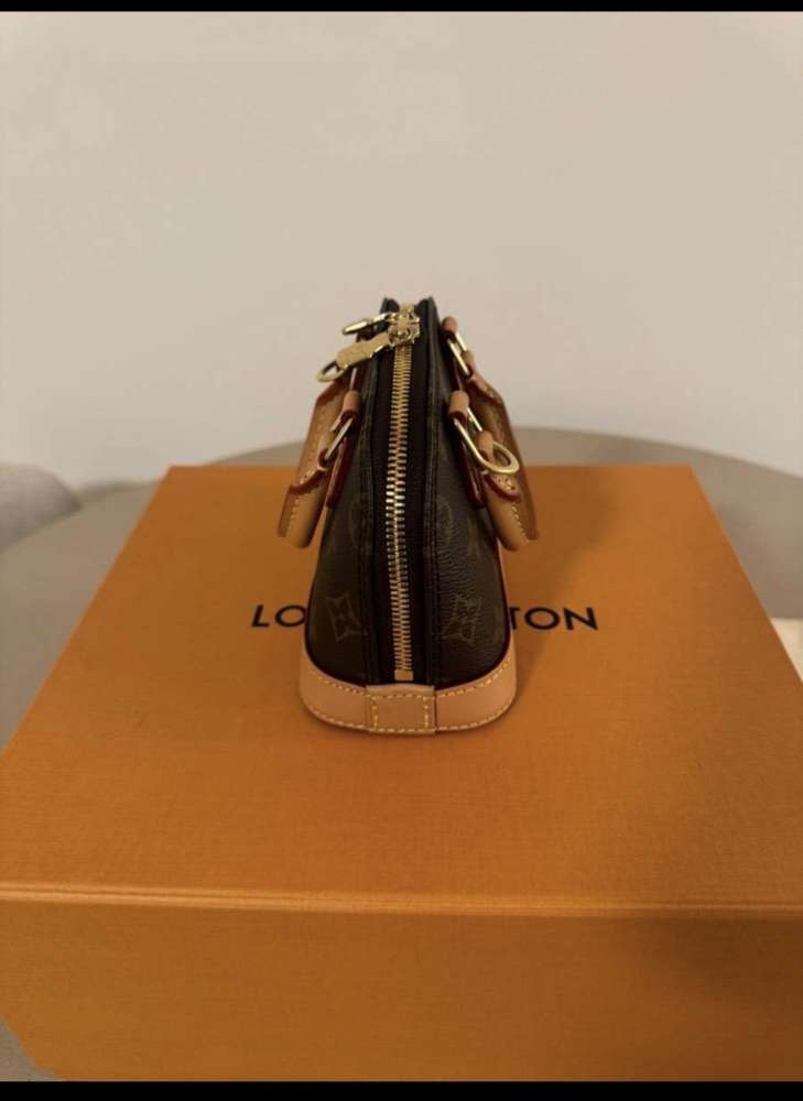 Louis Vuitton Nano Alma