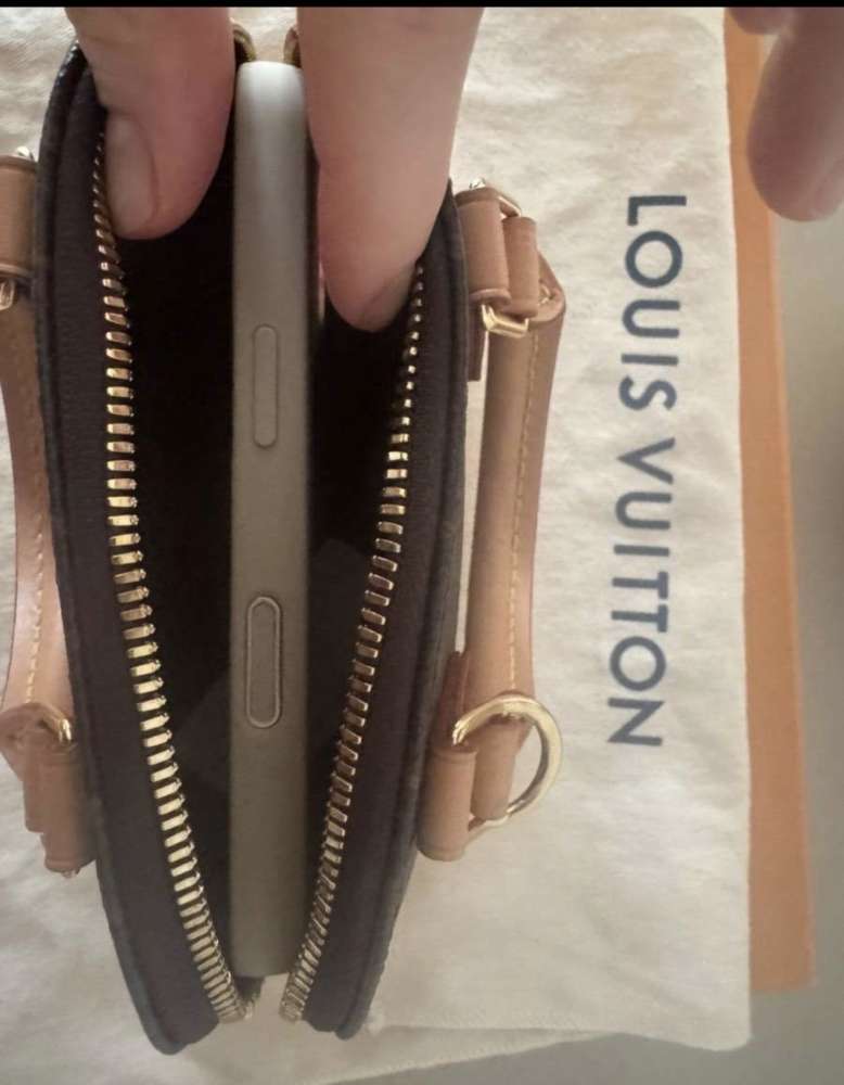 Louis Vuitton Nano Alma