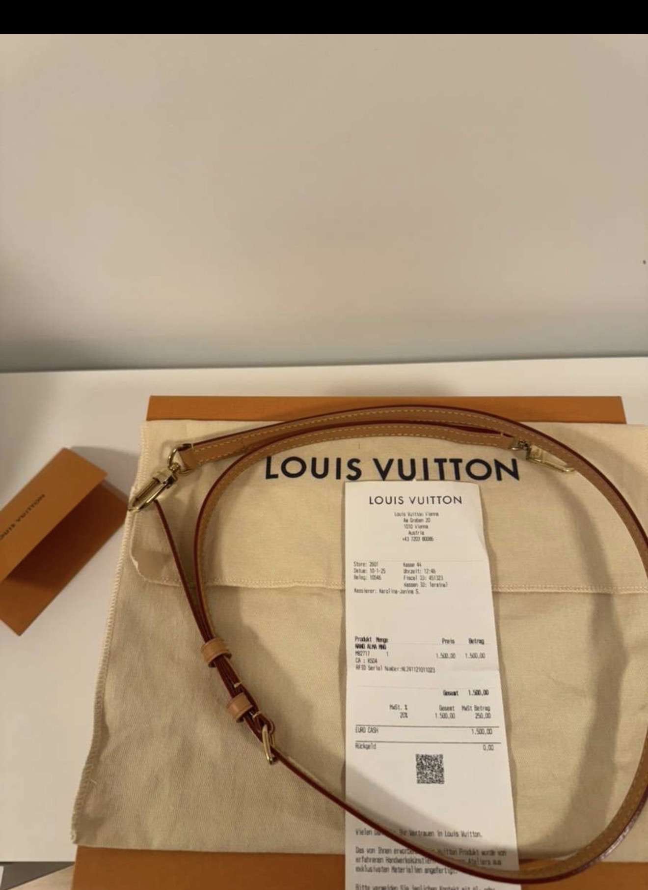 Louis Vuitton Nano Alma