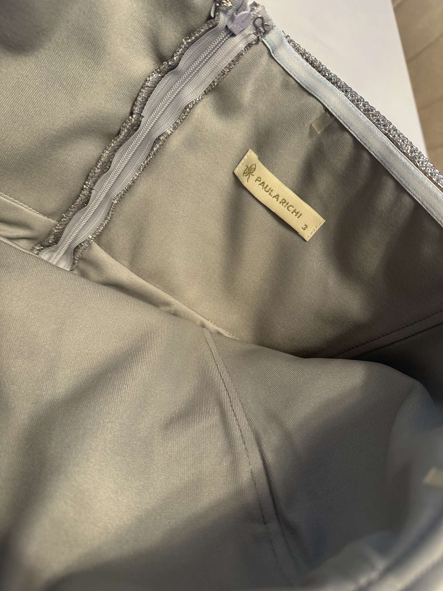 Trblietave plesove saty Paula Richi