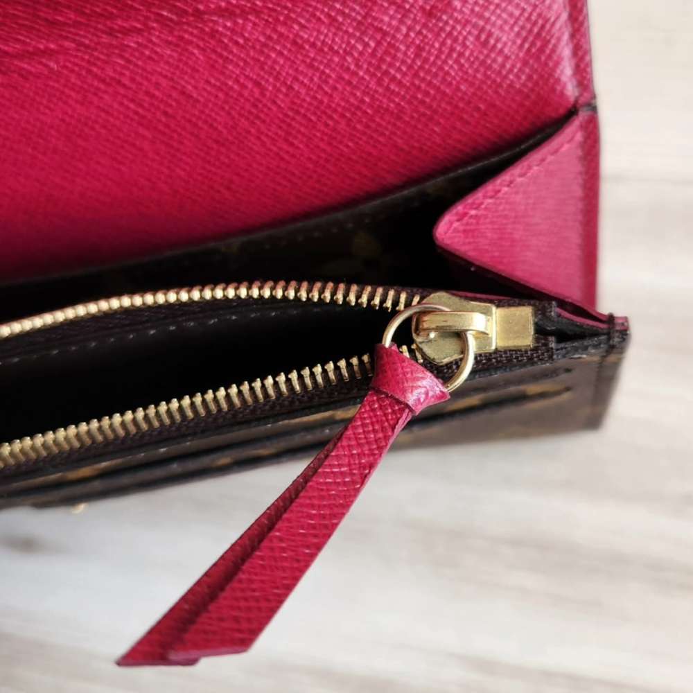 Louis Vuitton Emilie