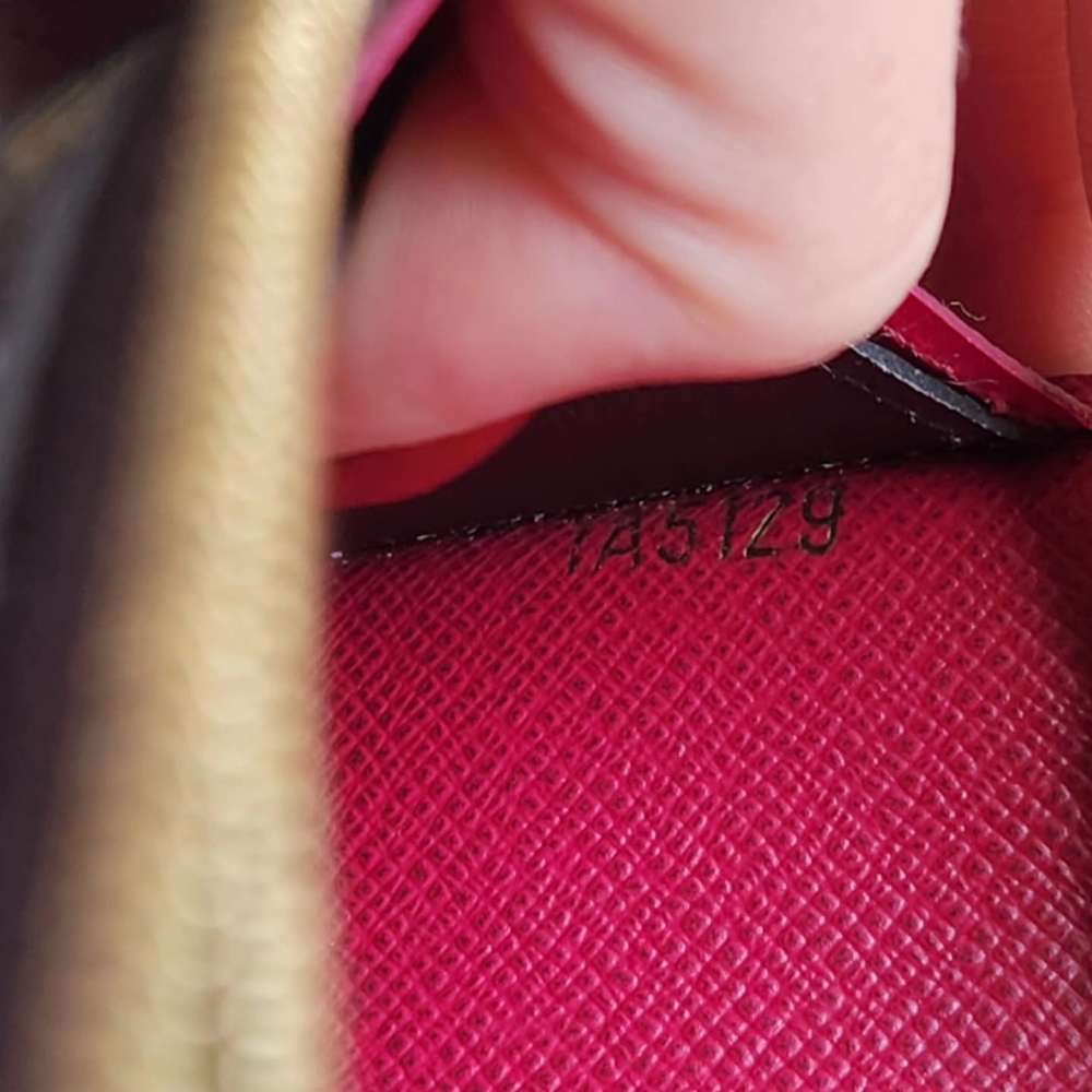 Louis Vuitton Emilie