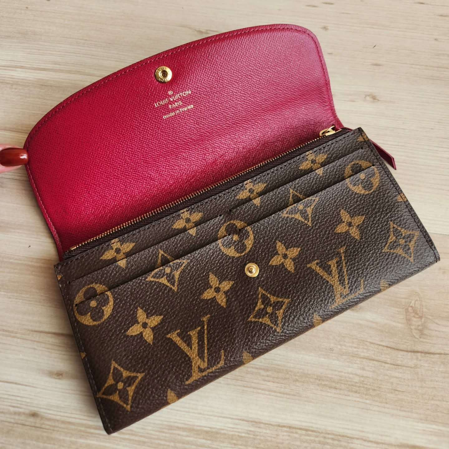 Louis Vuitton Emilie