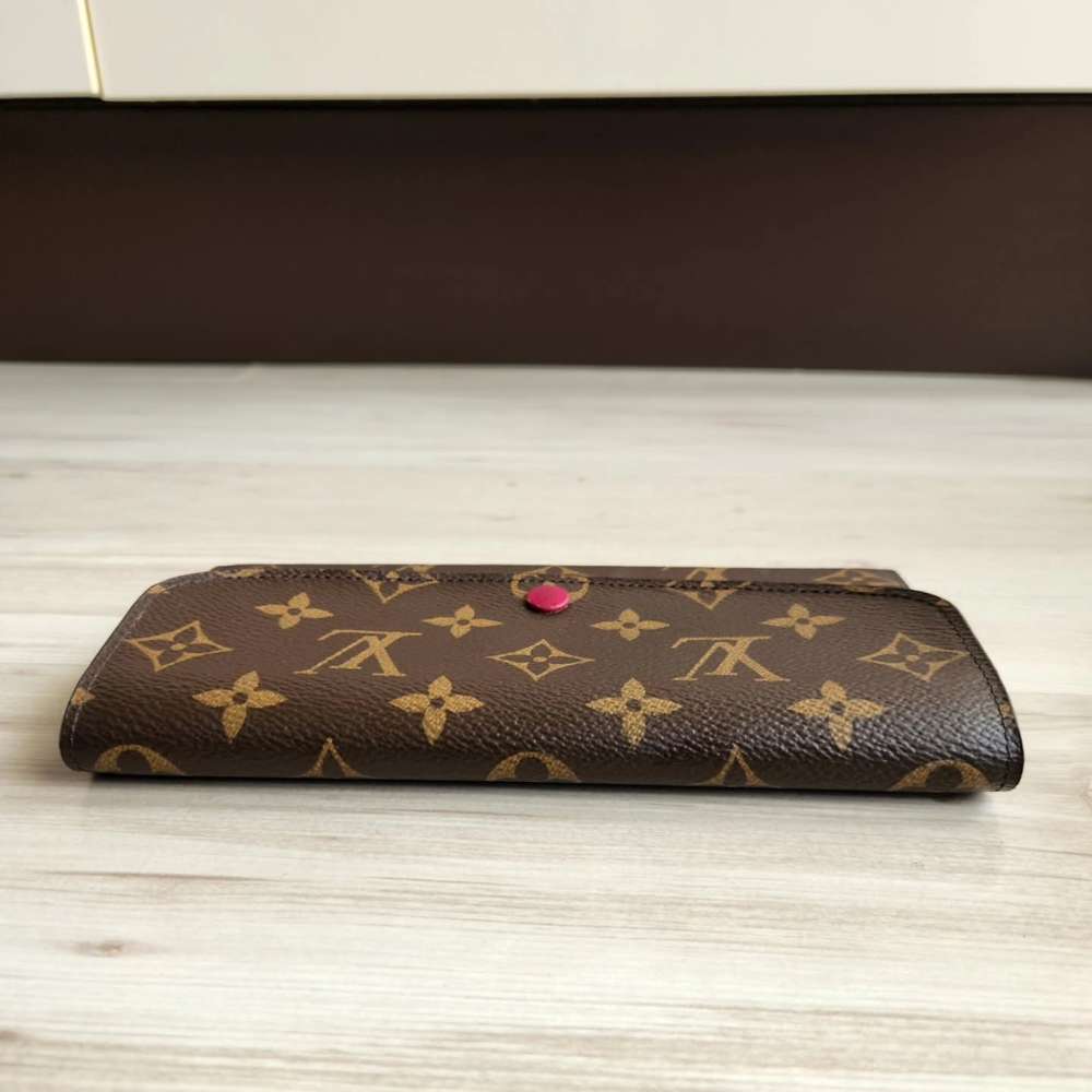 Louis Vuitton Emilie