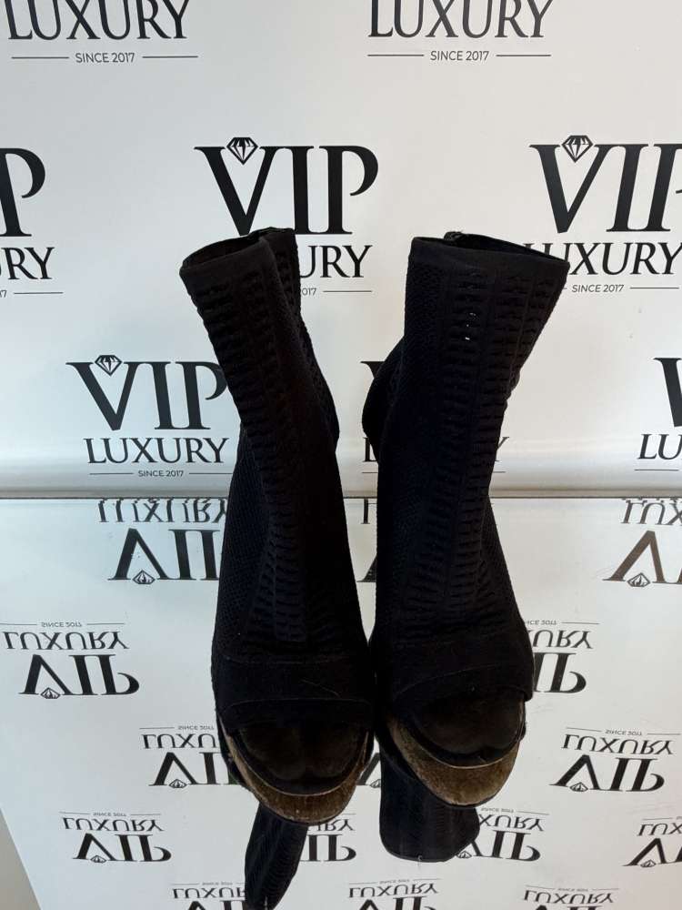 Gianvitto Rossi sandále