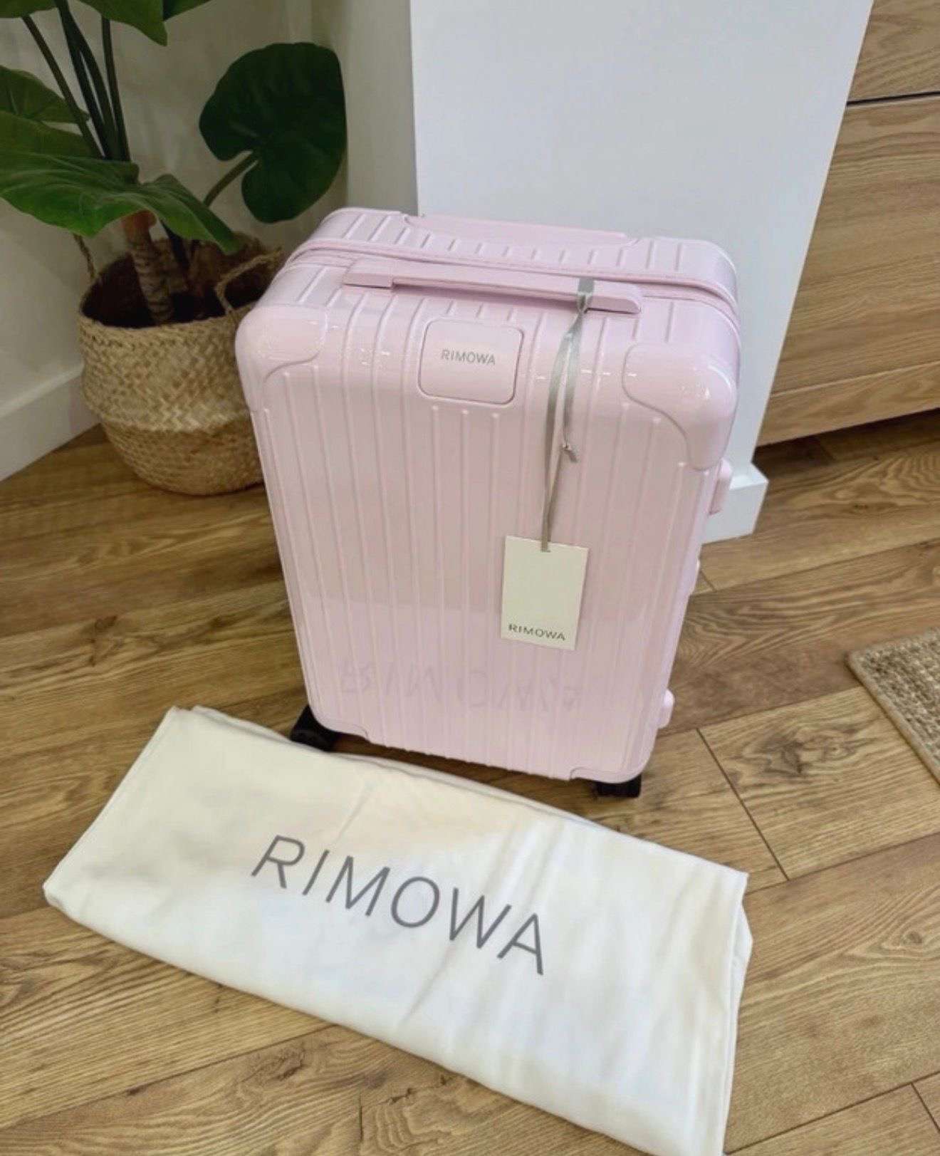 Rimowa kufor