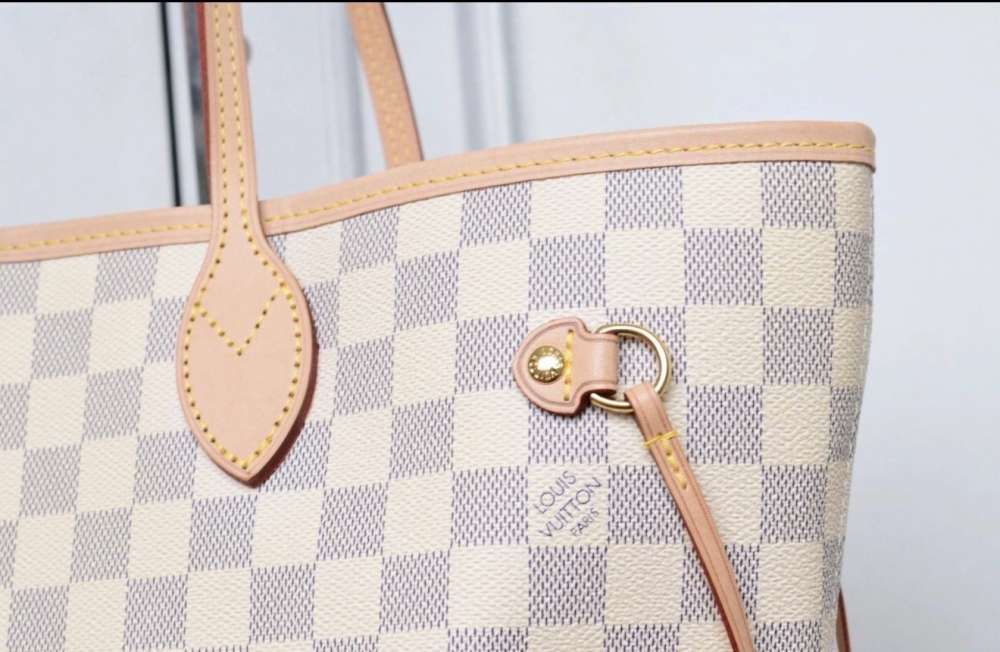 Louis Vuitton Neverfull Mm
