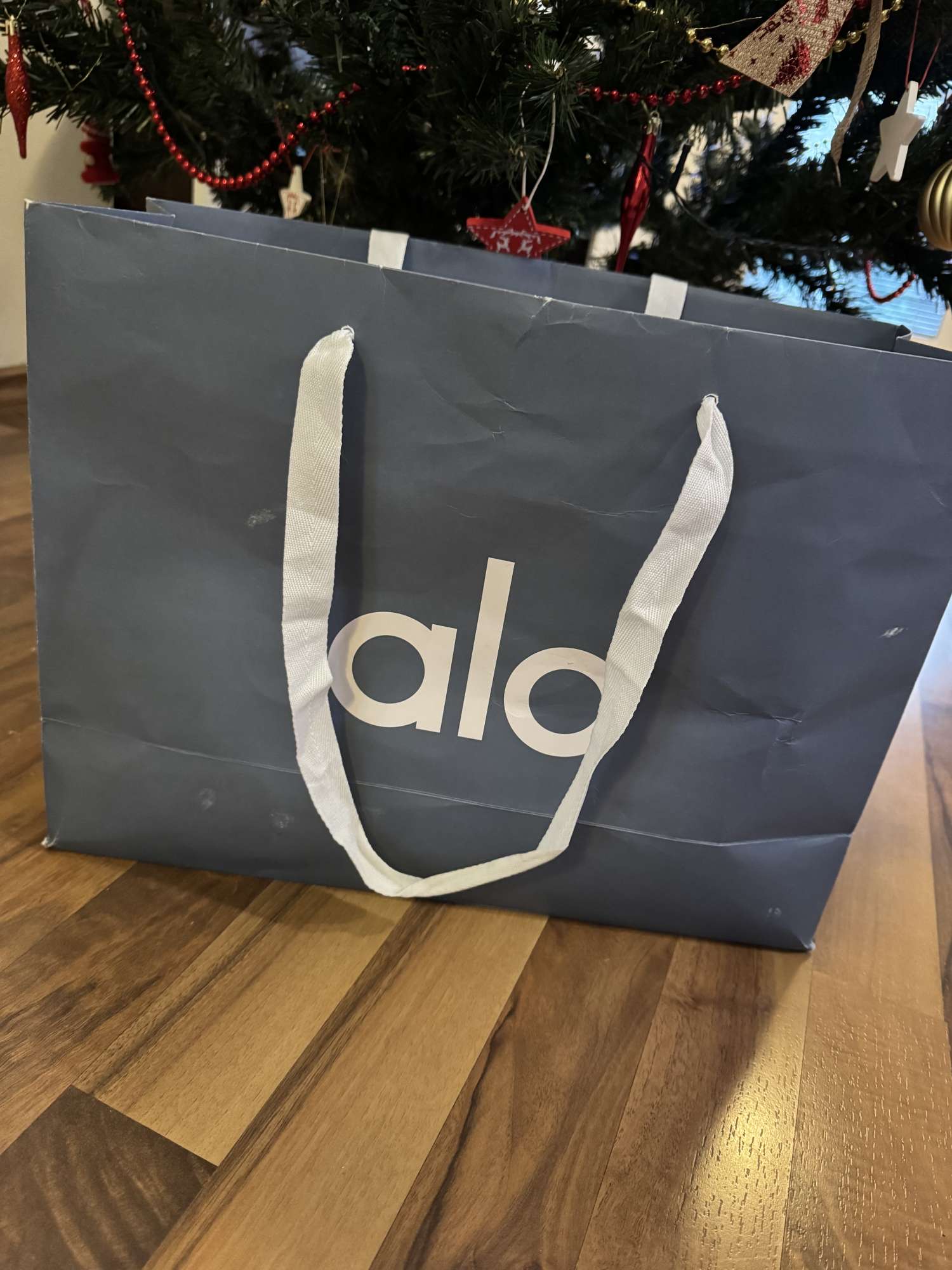 Alo Yoga Pansky Sveter