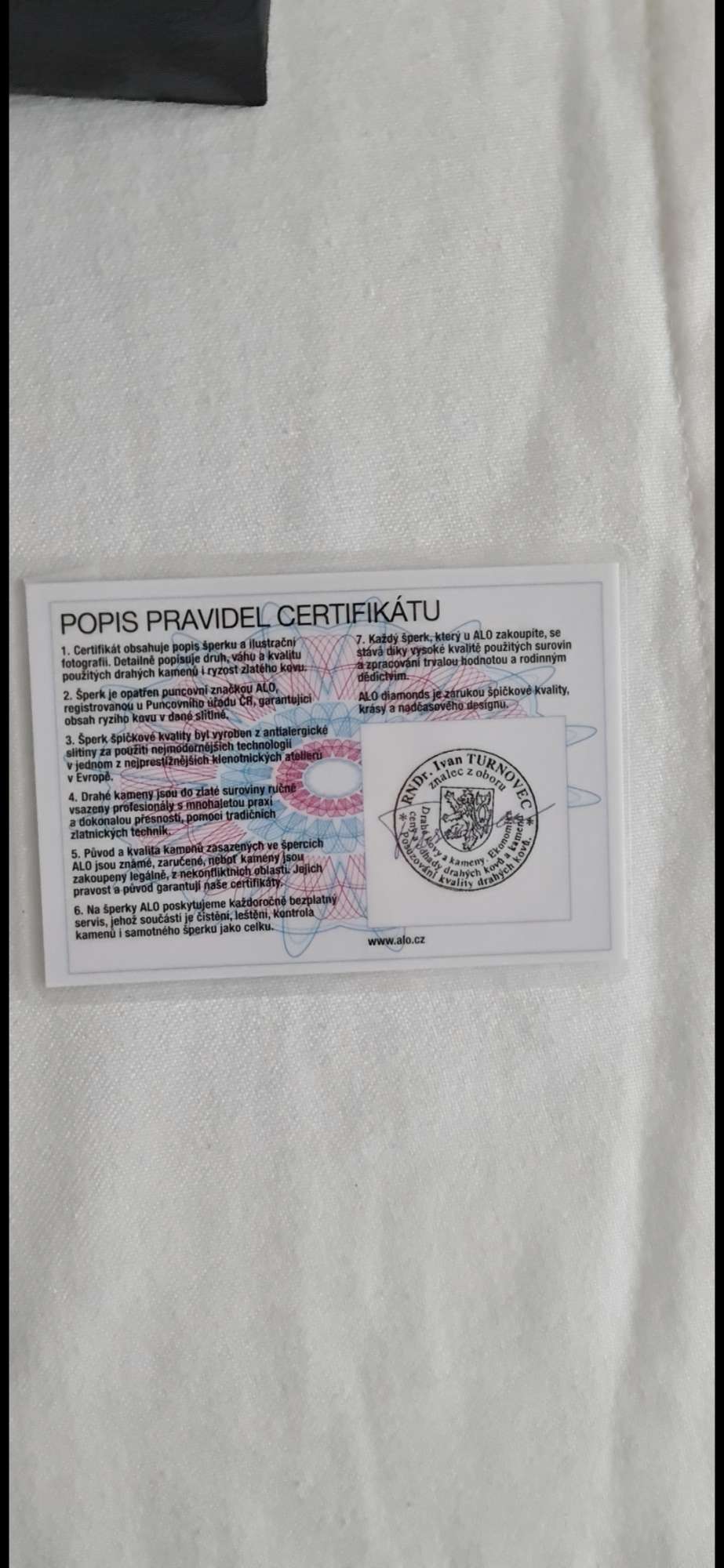 ALO diamantový náhrdelník s ružovým zlatom