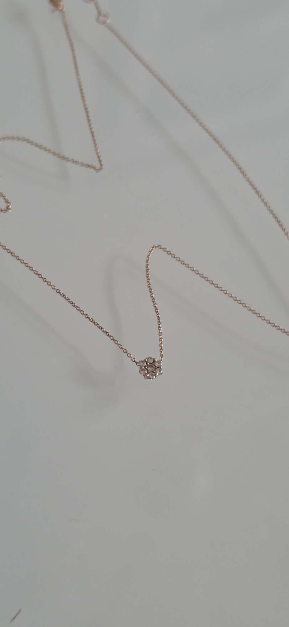 ALO diamantový náhrdelník s ružovým zlatom