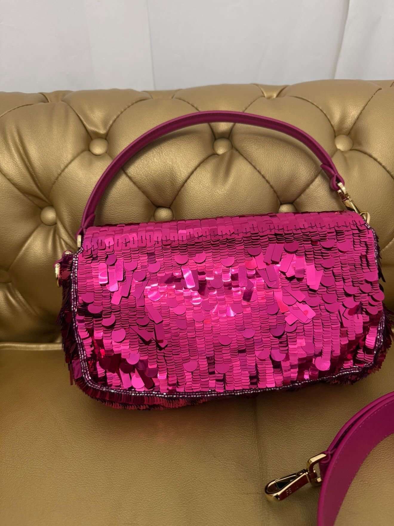 Fendi kabelka limitovana edicia