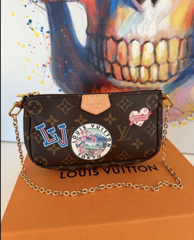 Louis Vuitton pochettka