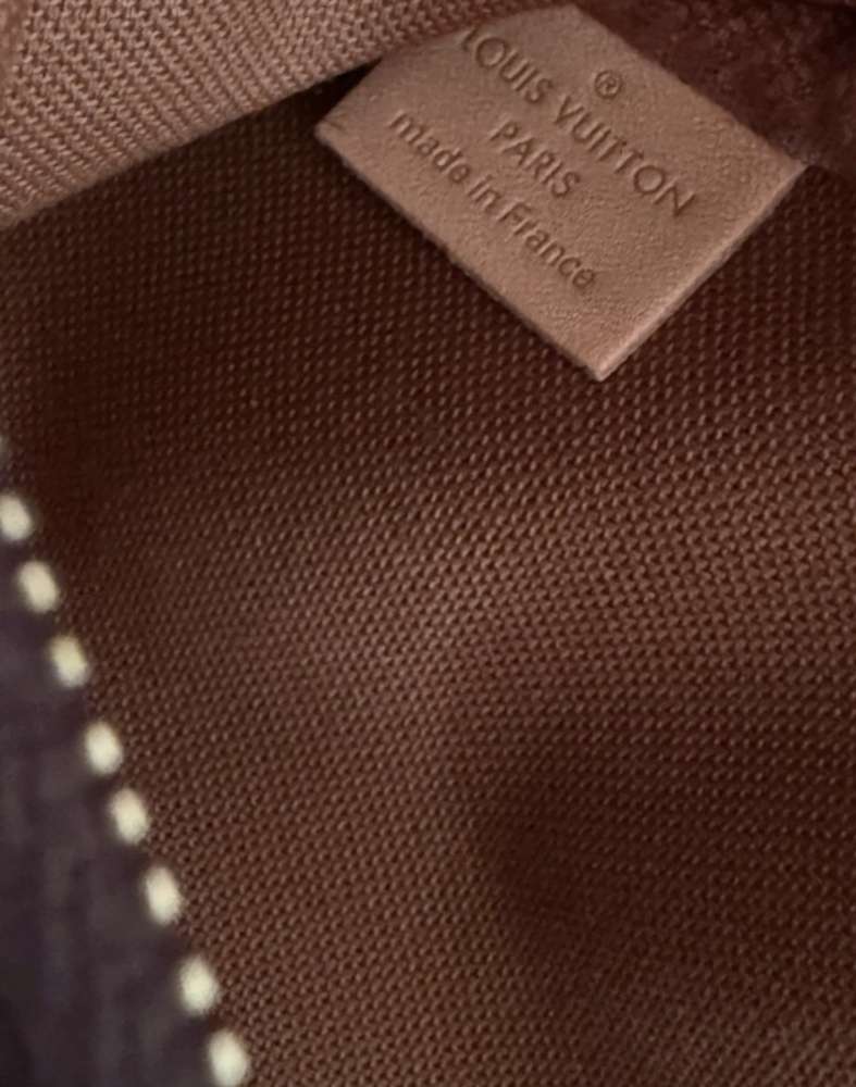 Louis Vuitton pochettka