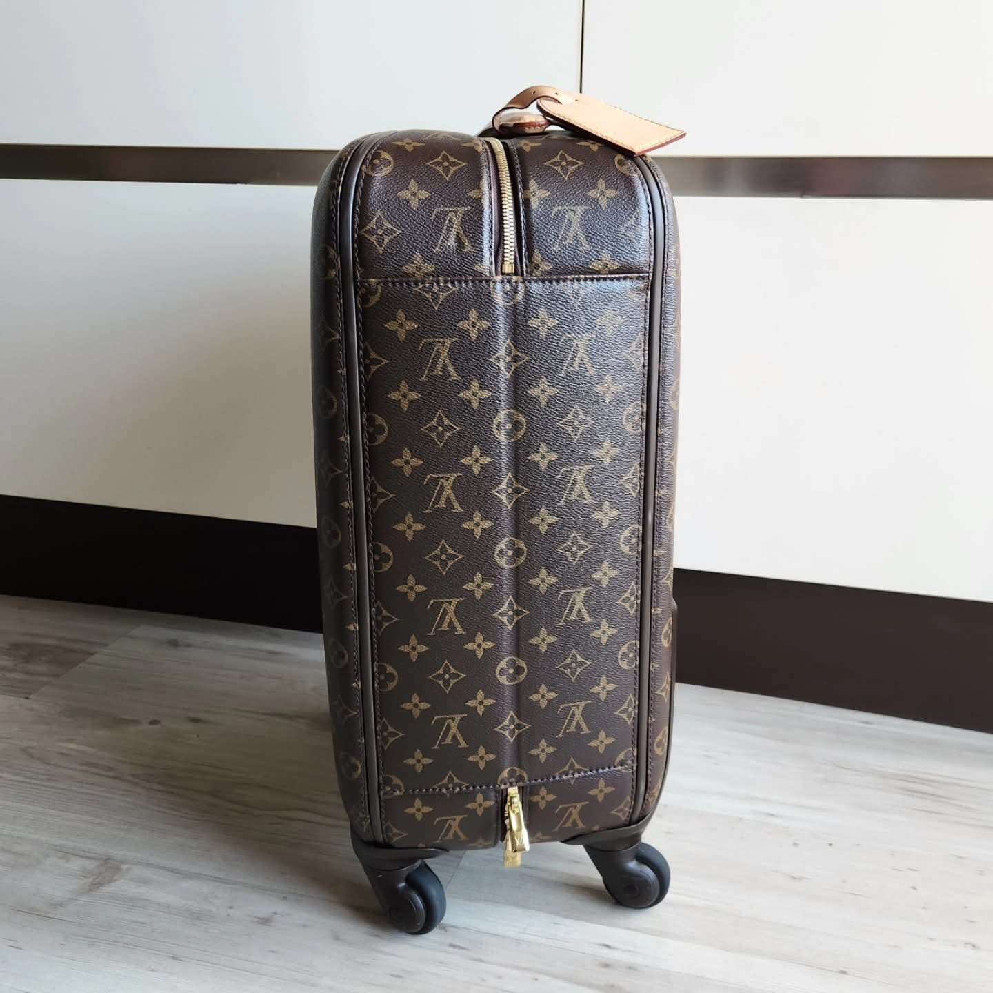 Louis Vuitton Zephyr 55