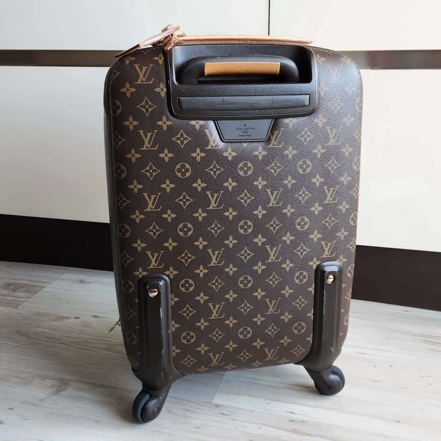 Louis Vuitton Zephyr 55