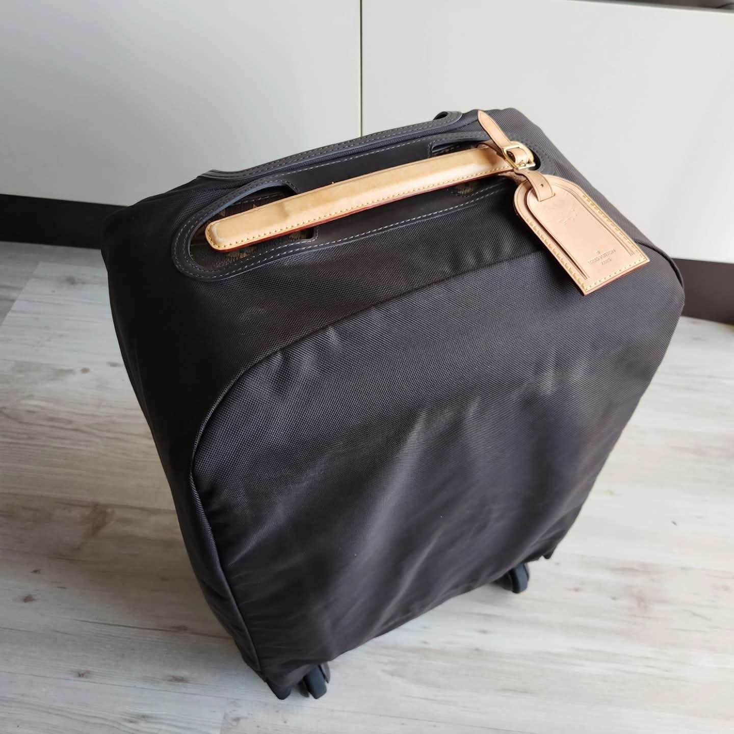 Louis Vuitton Zephyr 55