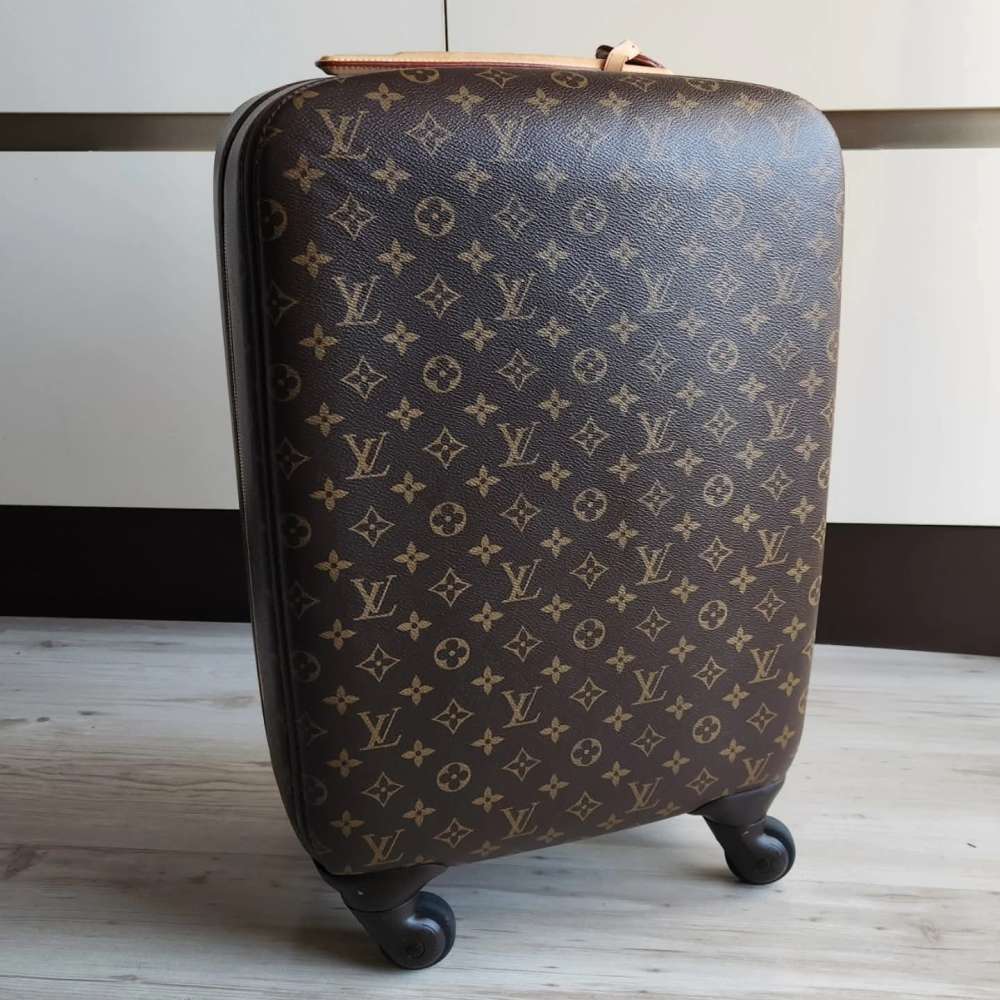 Louis Vuitton Zephyr 55