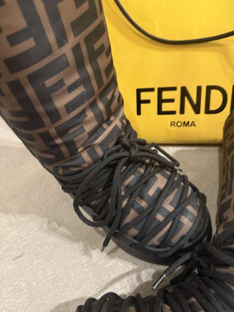 Fendi snehule