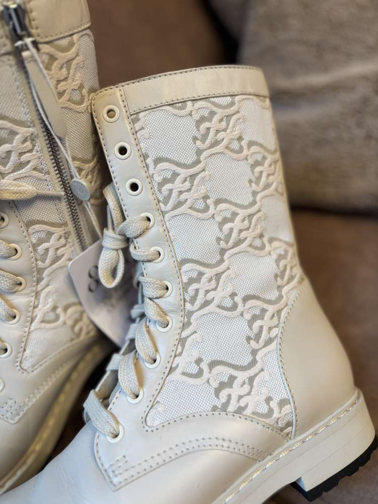 Fendi Calligraphy damske cizmy