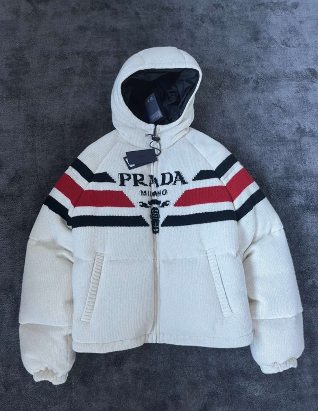Prada Bunda