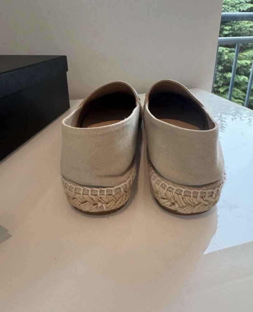 Chanel espadrille