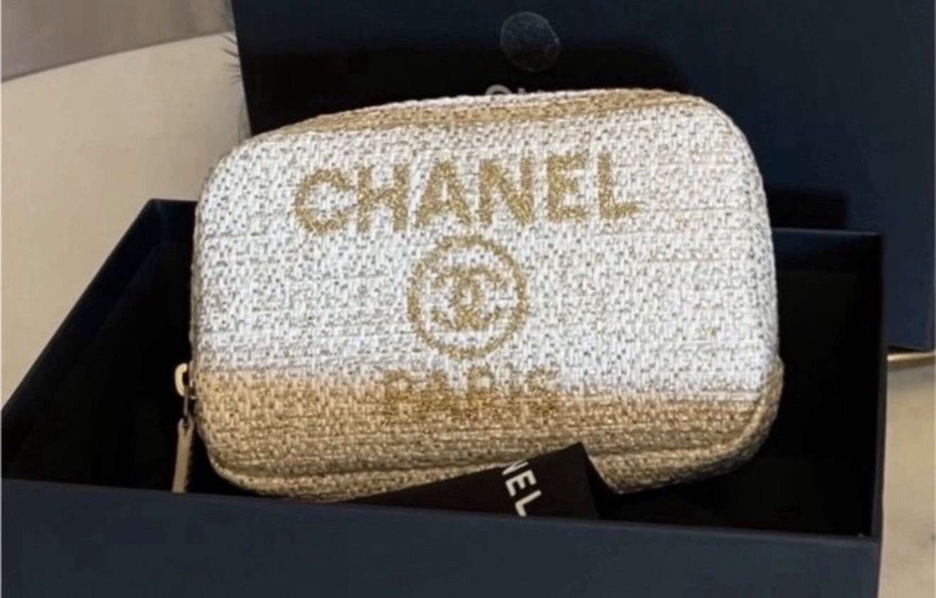 Chanel kozmetická taška