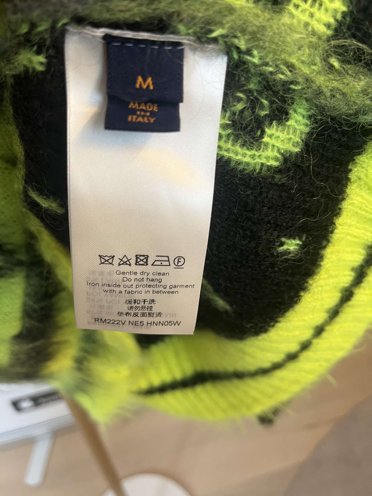 Louis Vuitton sveter