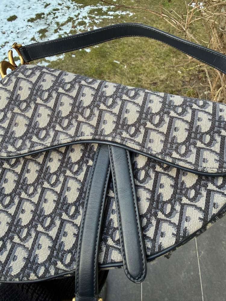 Dior saddle bag