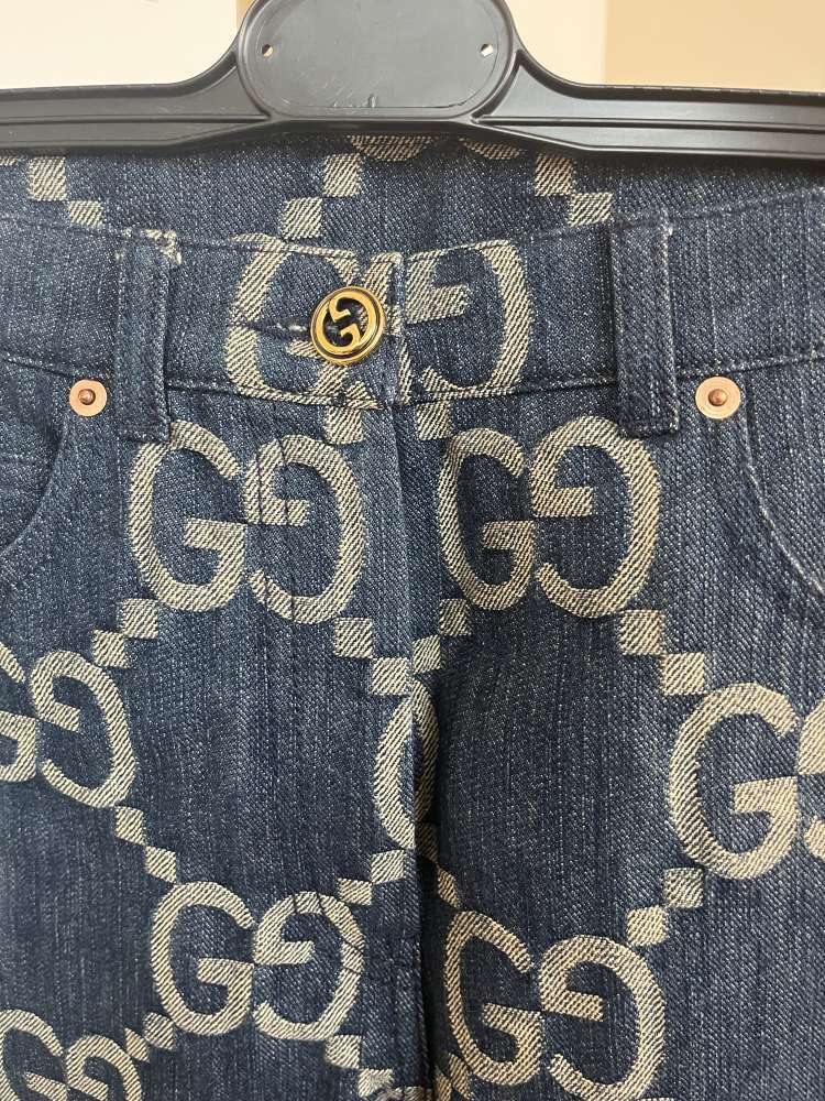 Gucci rifle