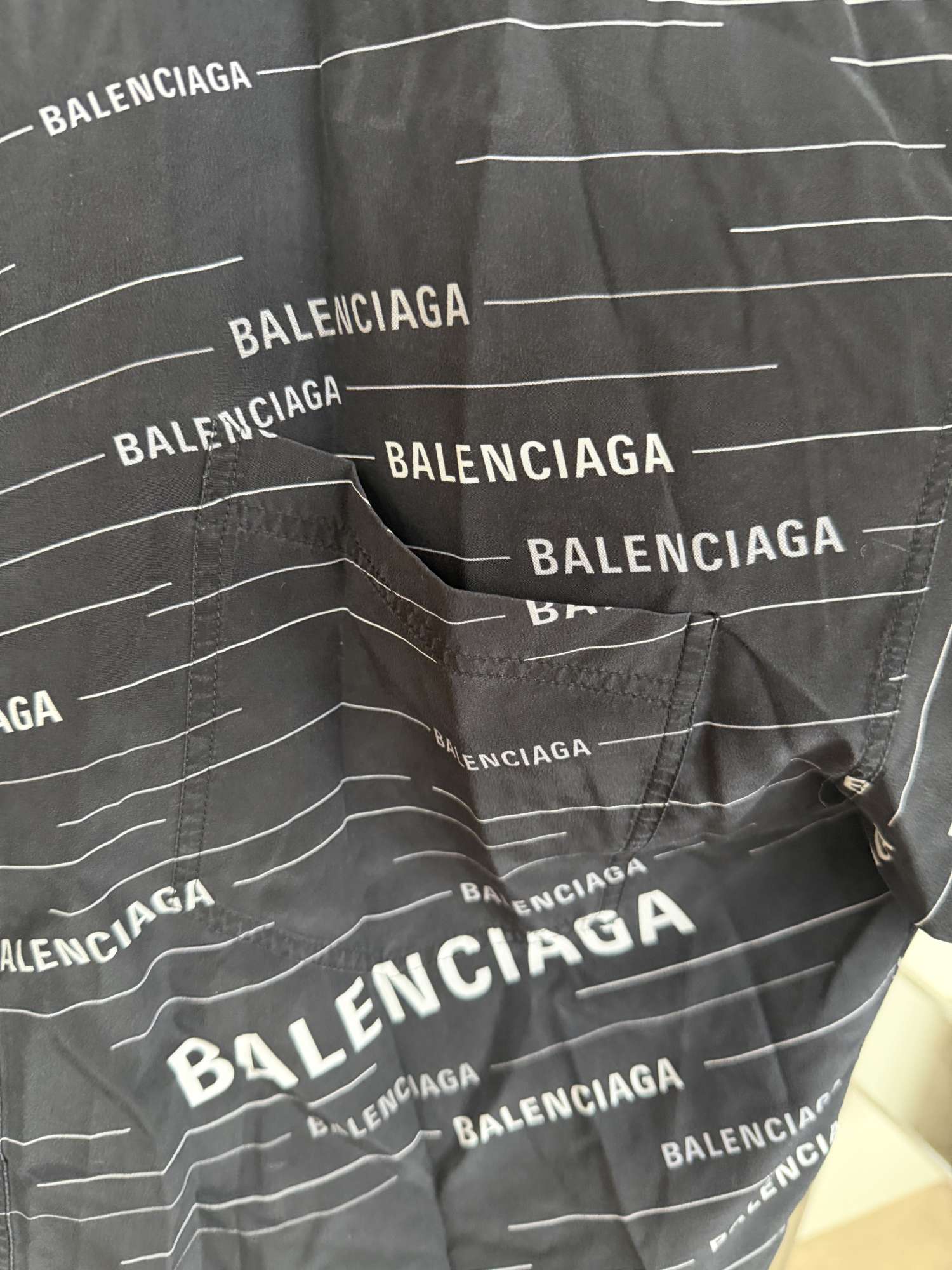Balenciaga košela