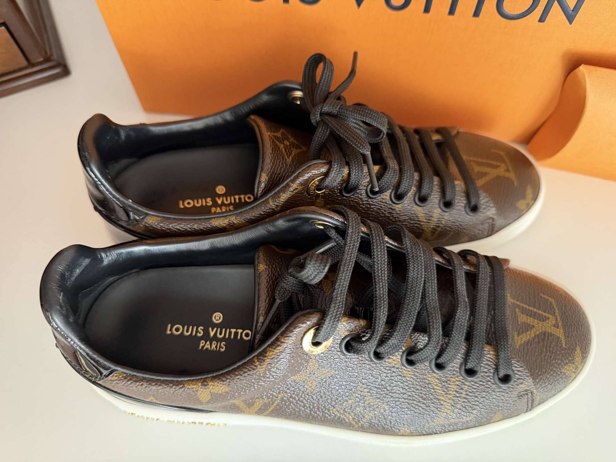 Topanky LV velkost 35 (nasa 36)