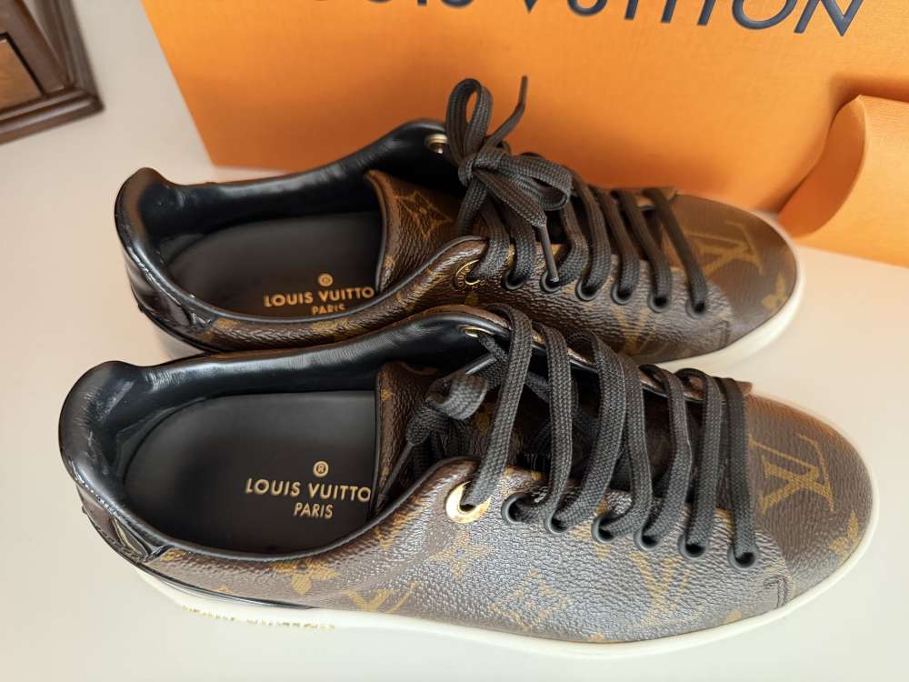 Topanky LV velkost 35 (nasa 36)