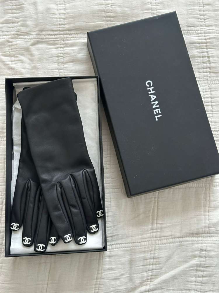 Chanel rukavice
