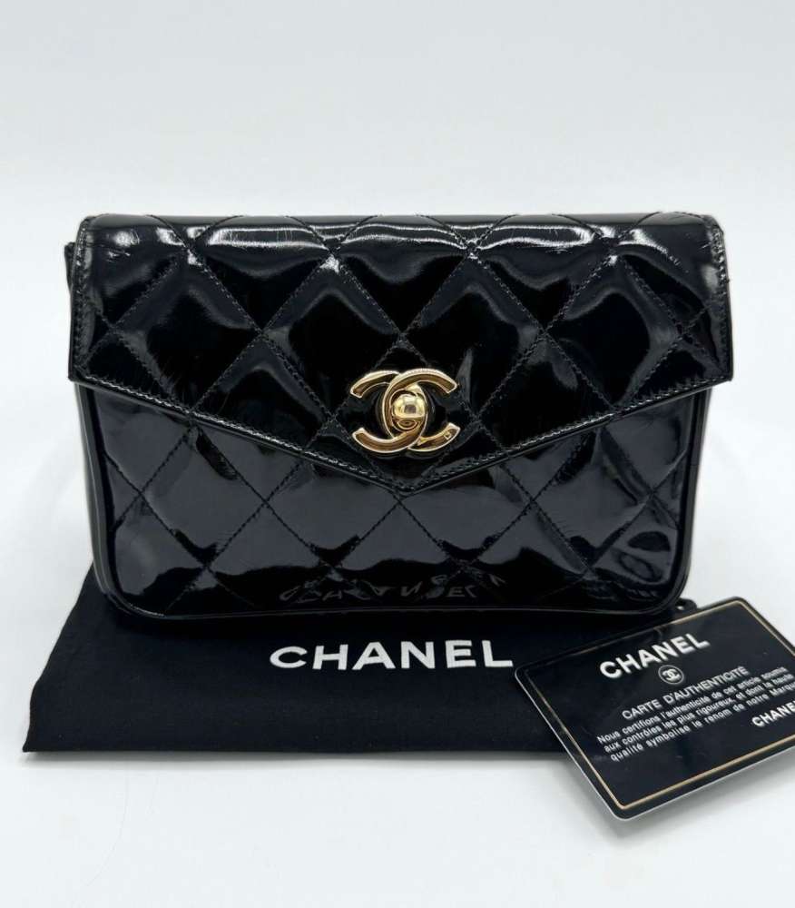 Chanel vintage beltbag