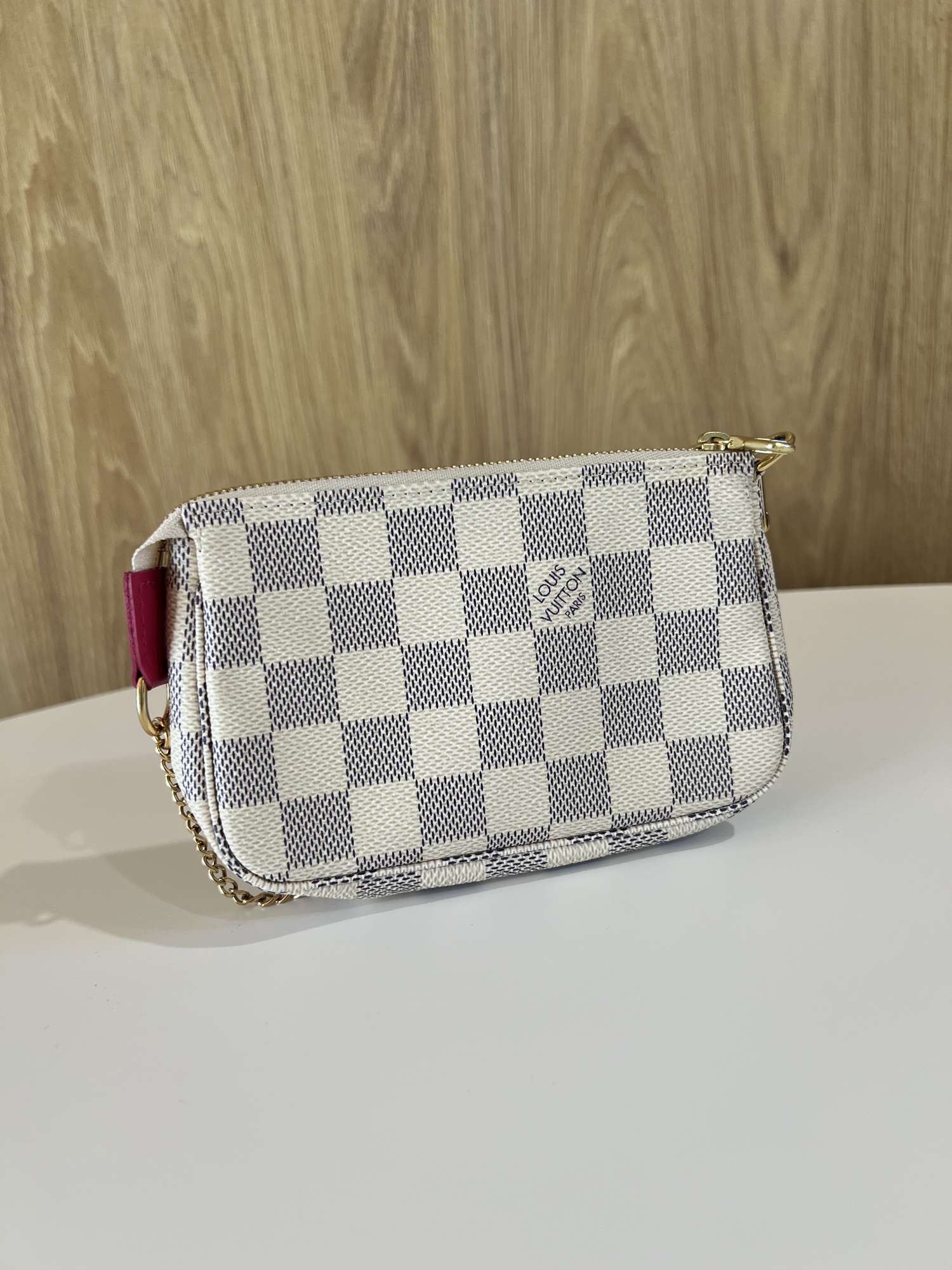 Louis Vuitton Mini Pochette