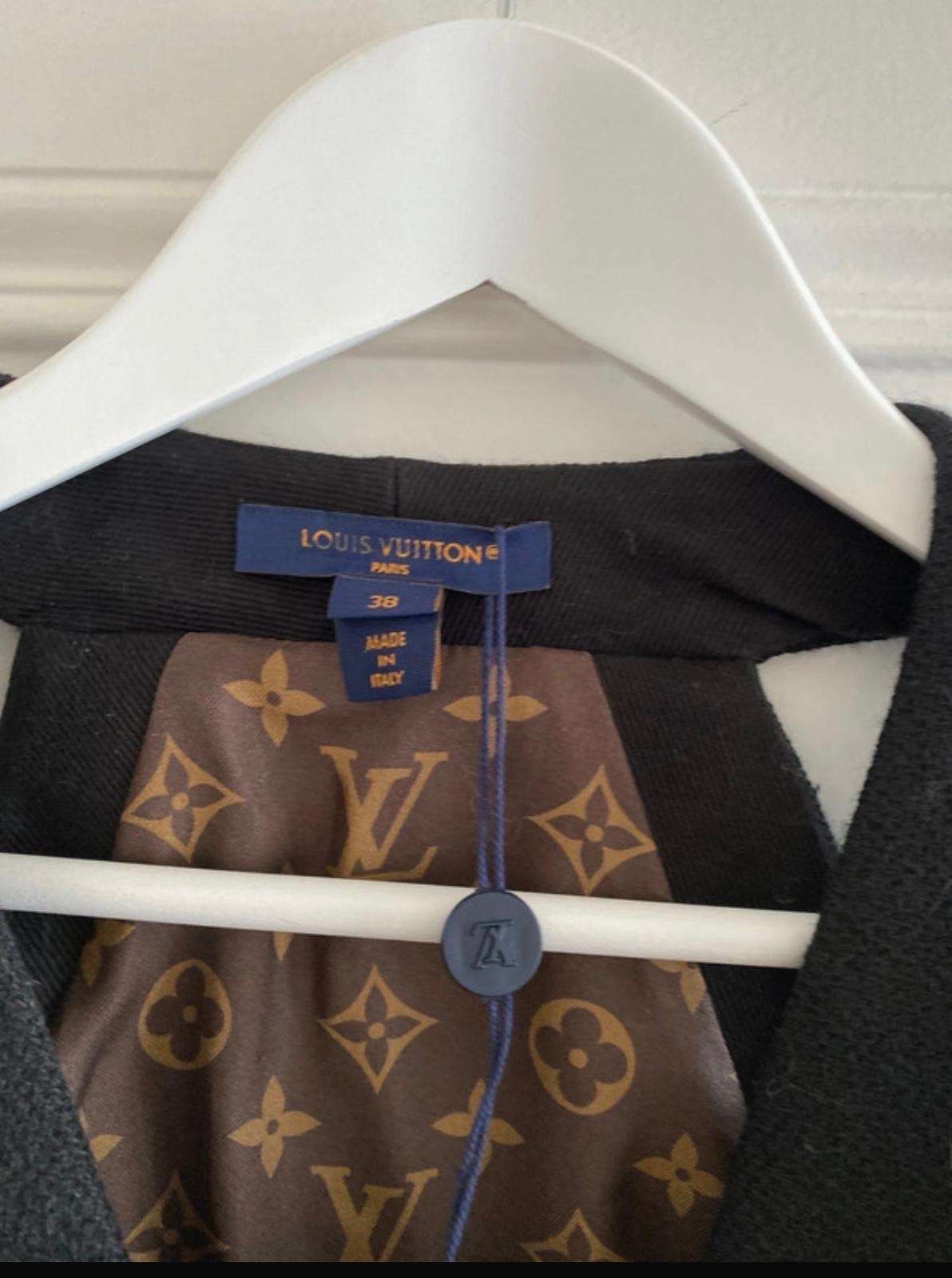 Louis Vuitton sako šaty