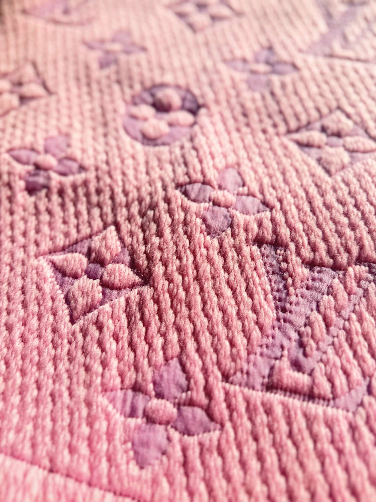 Šalát Louis Vuitton