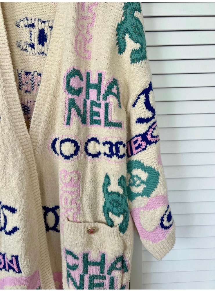 Chanel sveter / kardigan